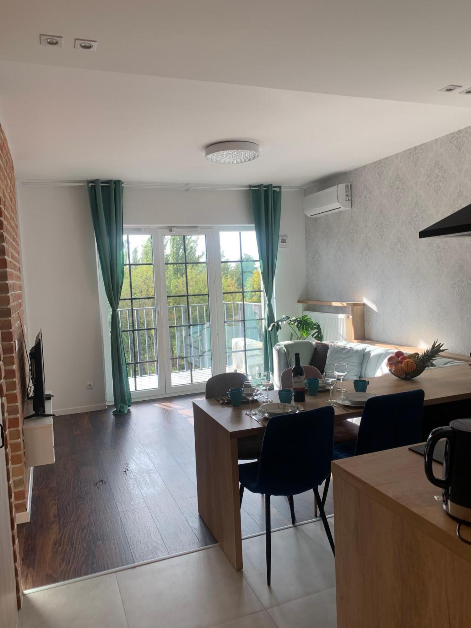 Stylowy Apartament Przy Manufakturze W Samym Centrum Lodzi Kültér fotó